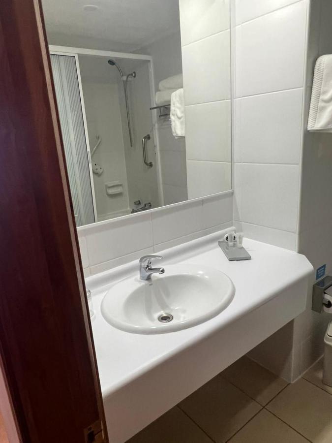 Hotel Y Punta Larga - Caja Andes *